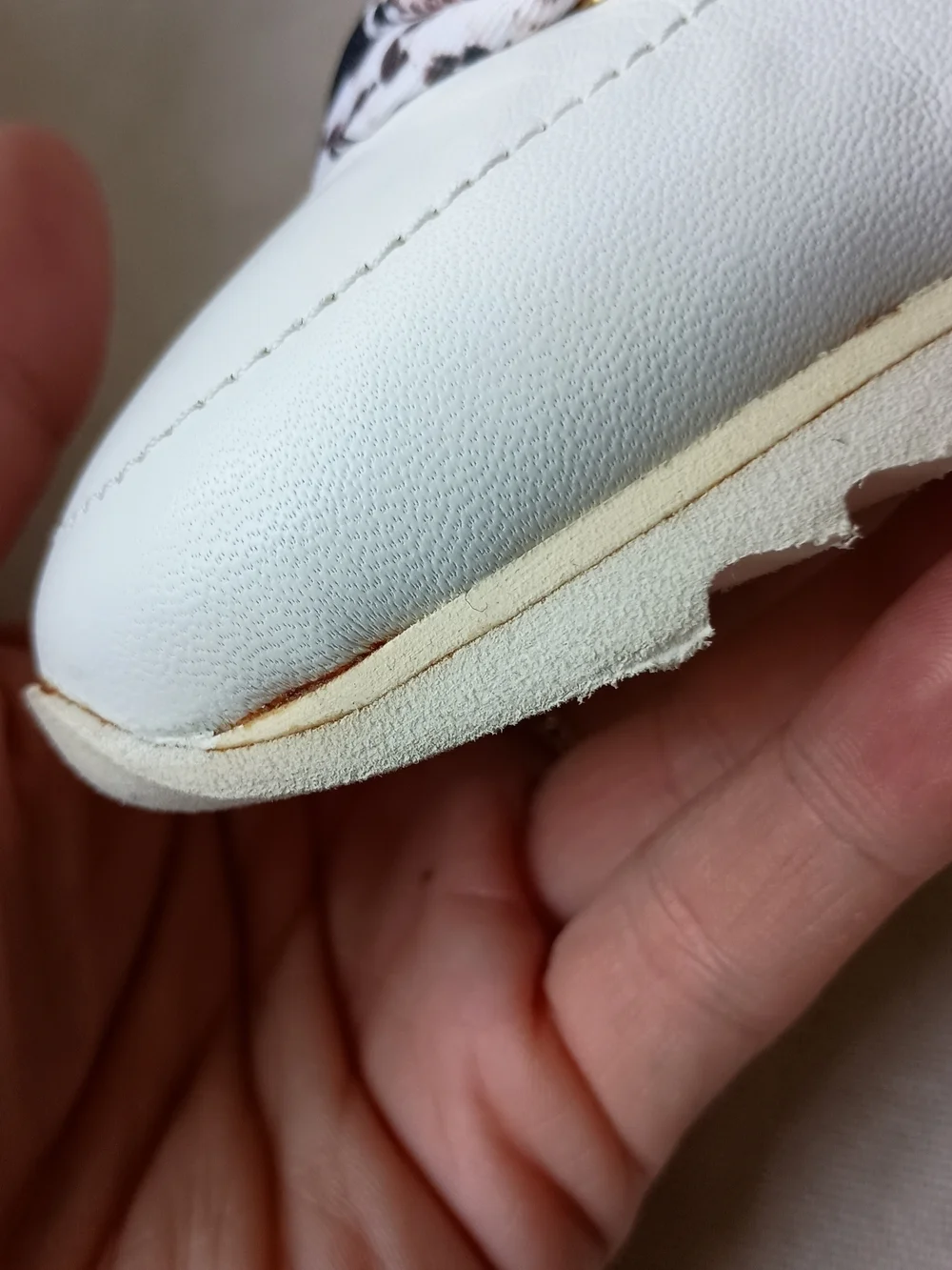 Judari White & Gold Women’s Milan Italy Leather Sneakers_37